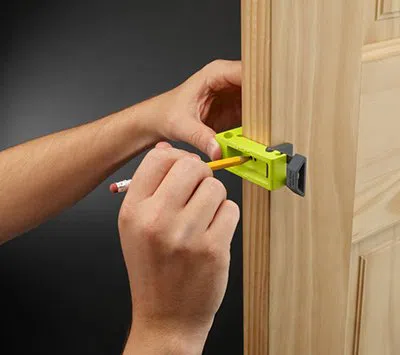 Community Locksmith Store La Mesa, CA 619-210-7032 - new-locks-installation